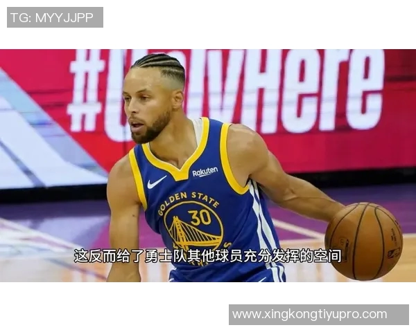 两年前的今天库里三分球里程碑达成3500个传奇依旧延续 两年前的今天库里三分球里程碑达成3500个传奇依旧延续