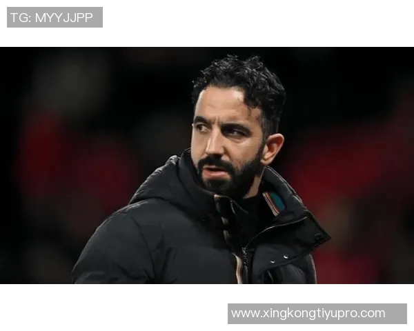 前助教盛赞阿莫林坚韧如鳄鱼皮为曼联制定清晰发展蓝图 前助教盛赞阿莫林坚韧如鳄鱼皮为曼联制定清晰发展蓝图