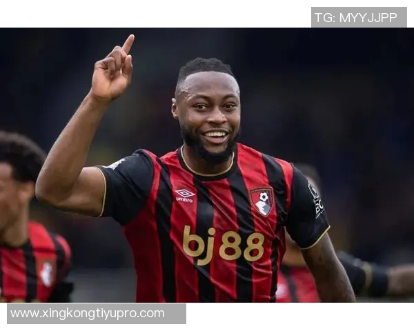 曼城与樱桃俱乐部洽谈塞梅尼奥转会事宜解约金高达6500万 曼城与樱桃俱乐部洽谈塞梅尼奥转会事宜解约金高达6500万